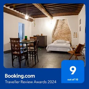 https://bernardo-ricci-a-ca-di-carmine.hotelitalianriviera.com